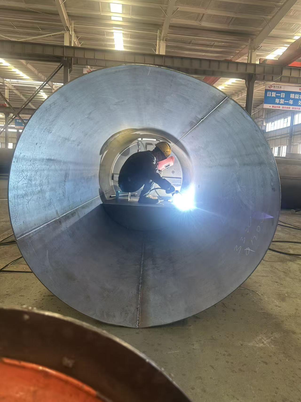 Tank Interior Welding